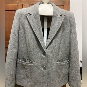 CHADWICK of Boston. Beautiful grey wool blazer/ jacket by Chadwick size 12P